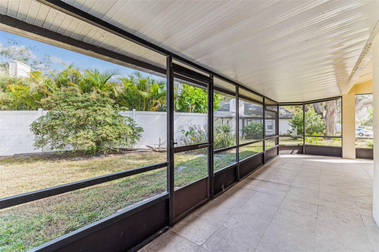 TAMPA PALMS 2C UNIT 2 - Residential Lease