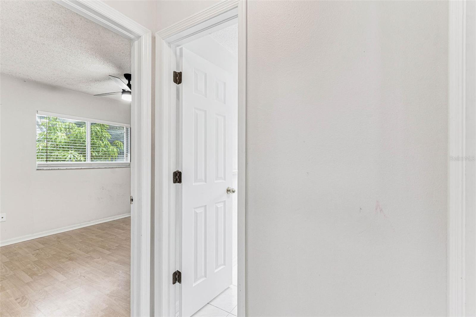 TAMPA PALMS 2C UNIT 2 - Residential Lease