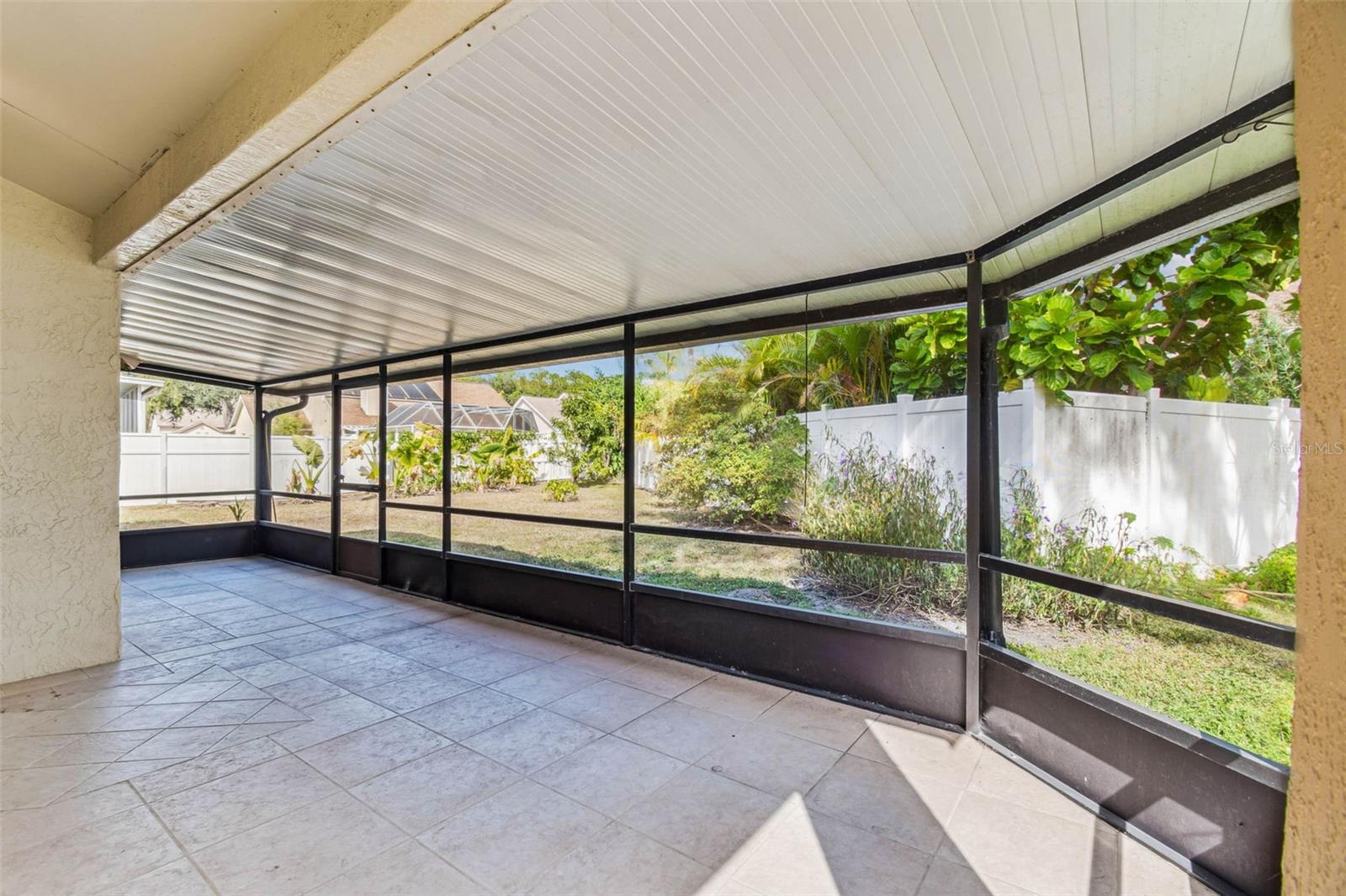 TAMPA PALMS 2C UNIT 2 - Residential Lease