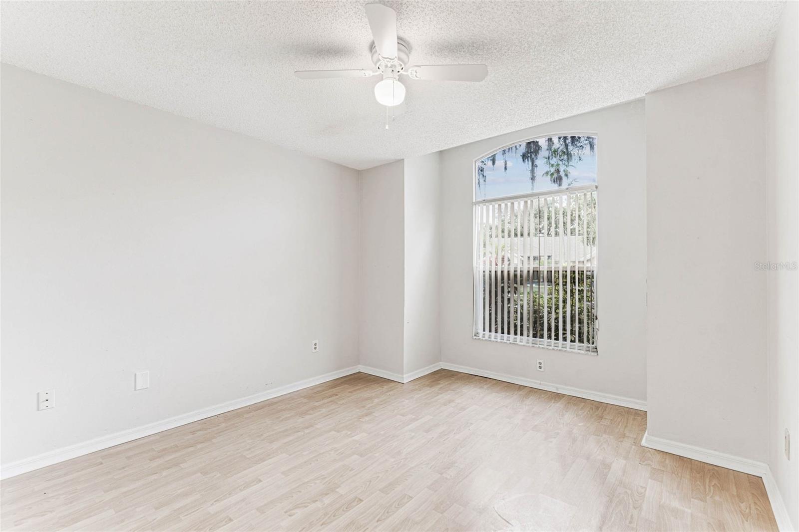 TAMPA PALMS 2C UNIT 2 - Residential Lease