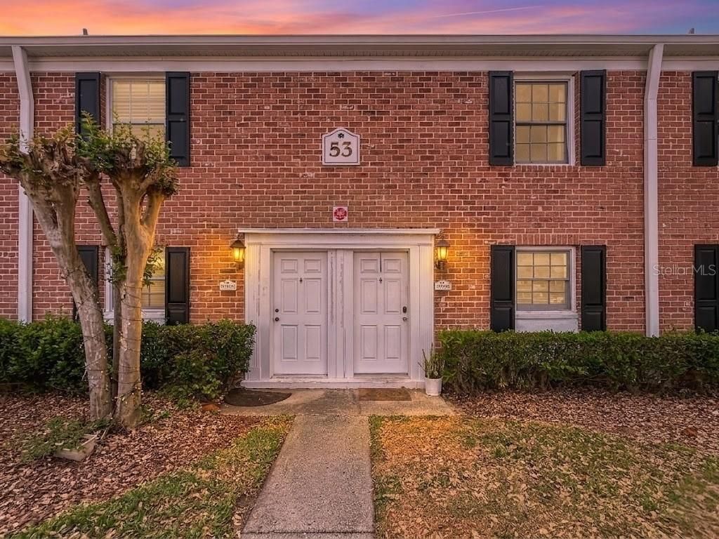 Photo of 13706 Orange Sunset Drive #13706, Tampa, FL 33618 (MLS # TB8491181)