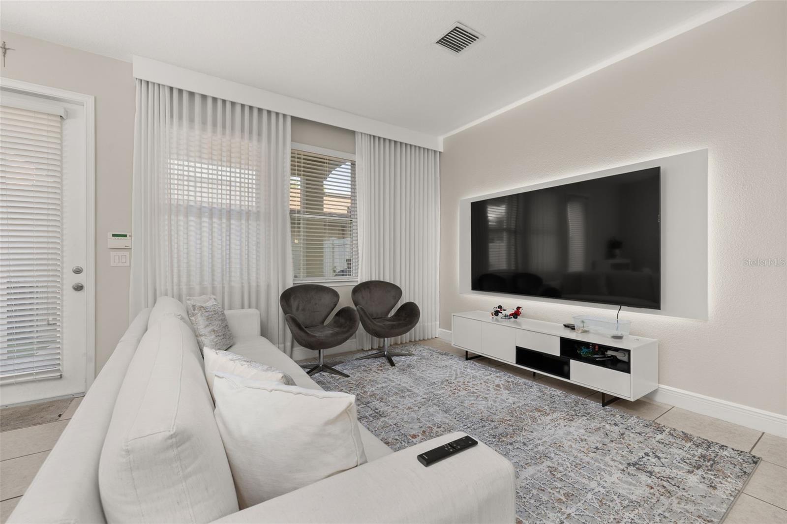 CARRINGTON - Residential