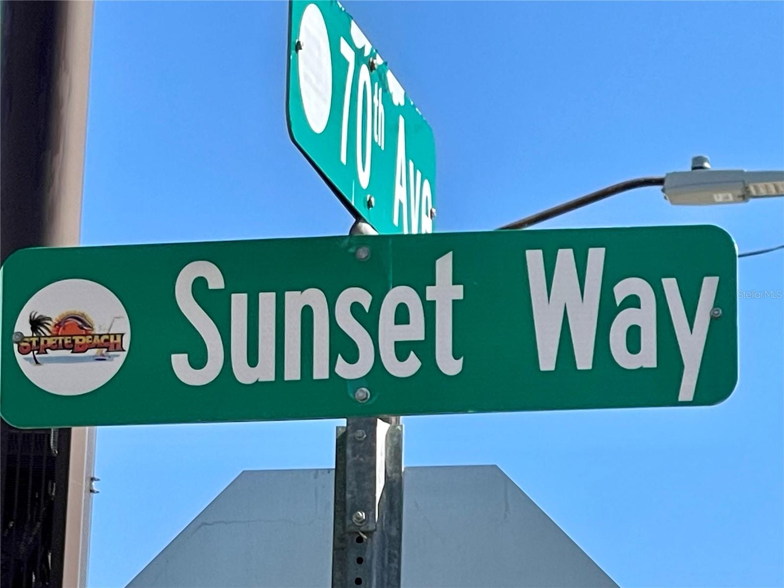 SUNSET PLAZA - Residential