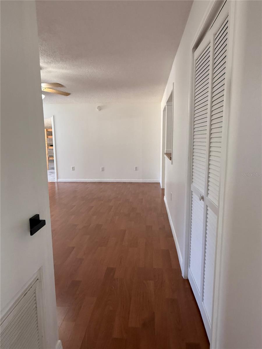 OCALA PARK ESTATE - Residential Lease