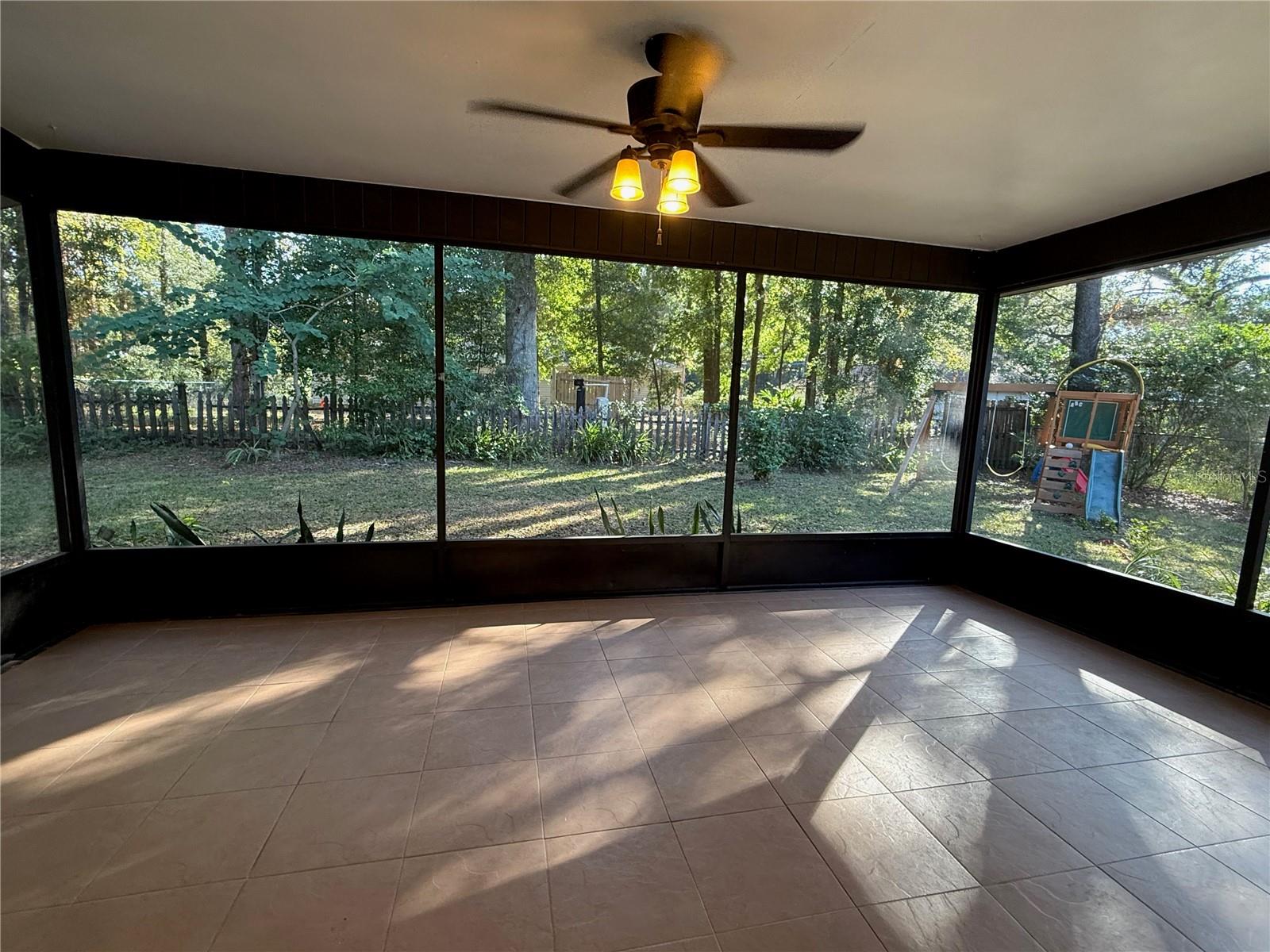 OCALA PARK ESTATE - Residential Lease