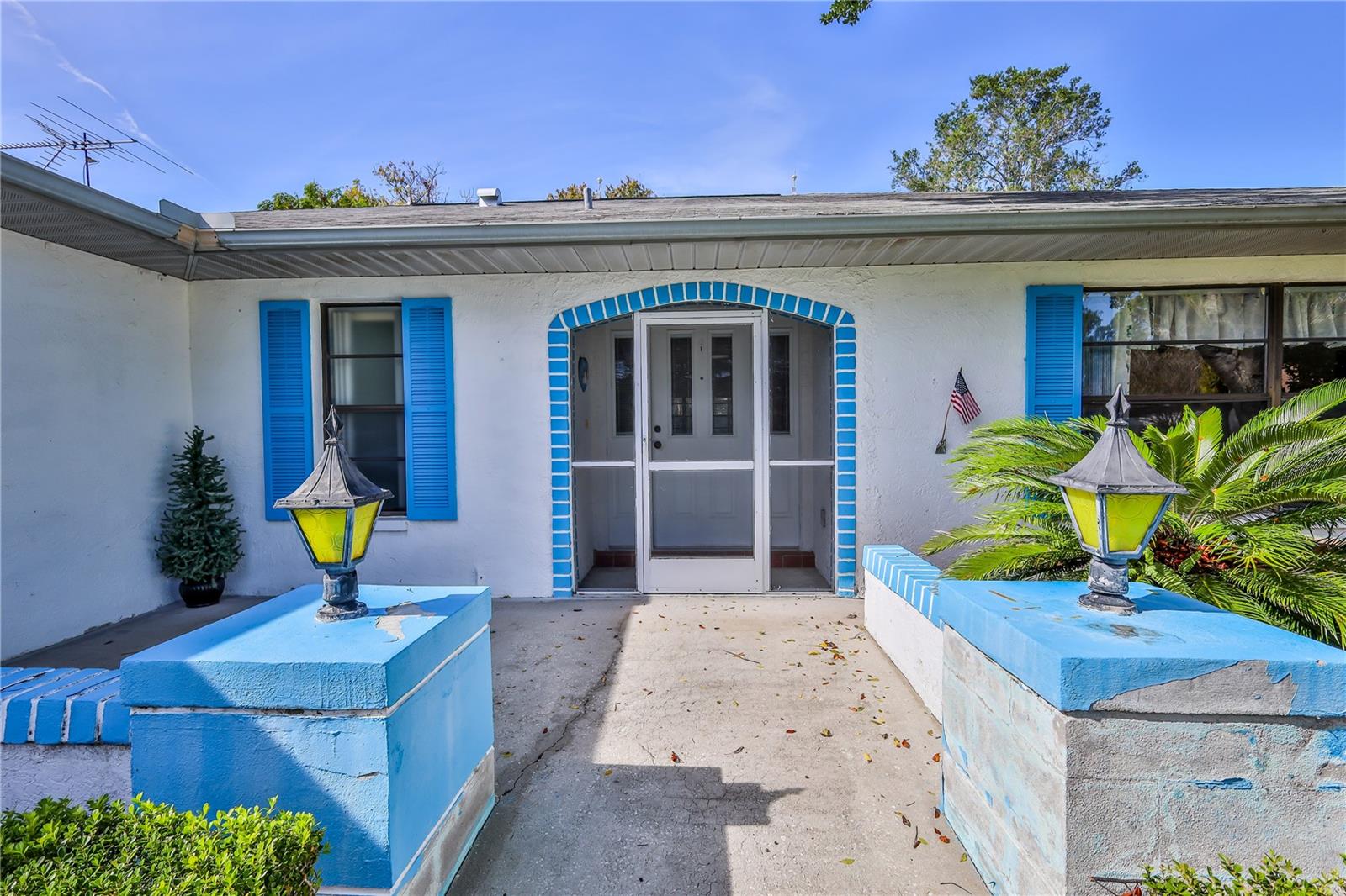 SPRING HILL - Residential