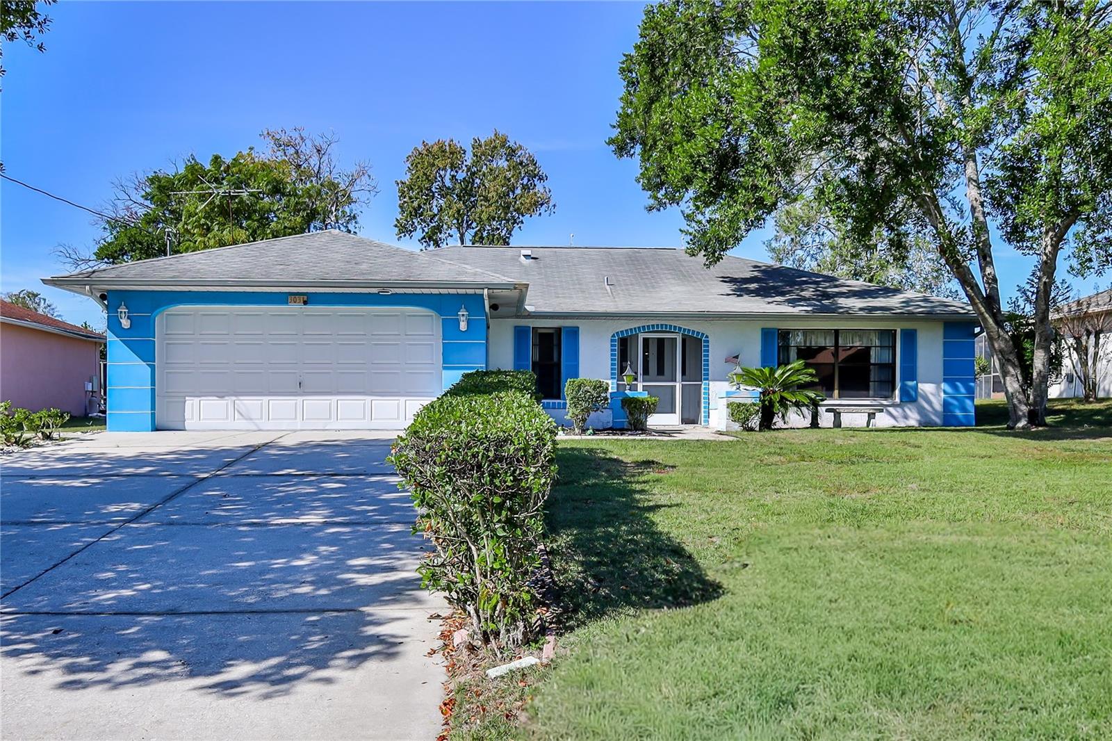 SPRING HILL - Residential