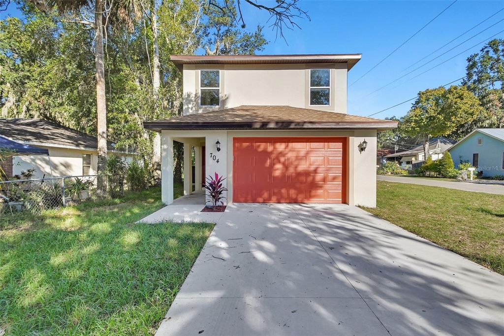 Photo of 704 Cedar Street, Daytona Beach, FL 32114 (MLS # V4945694)