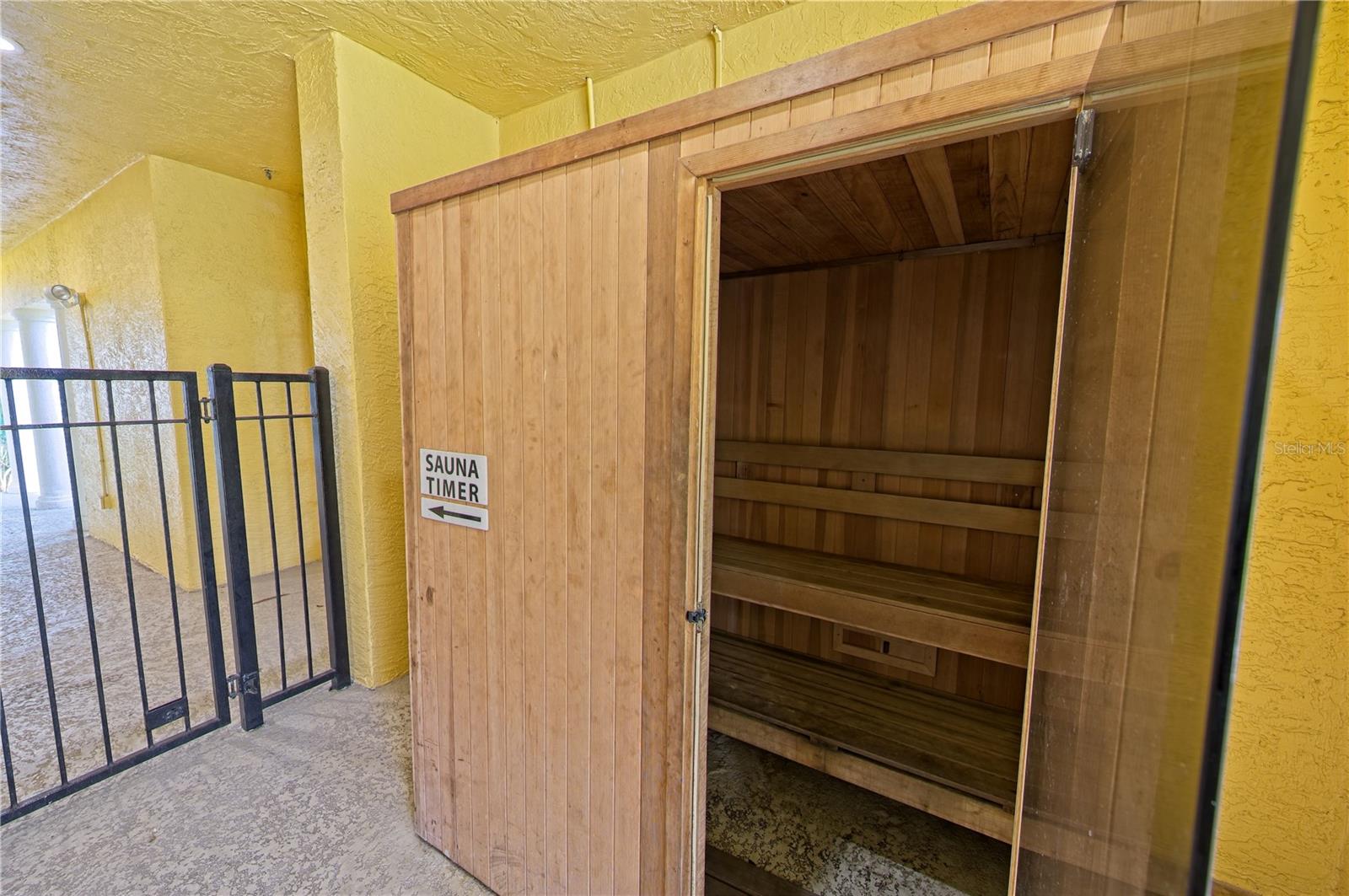 LAS PALMAS OF SARASOTA - Residential Lease