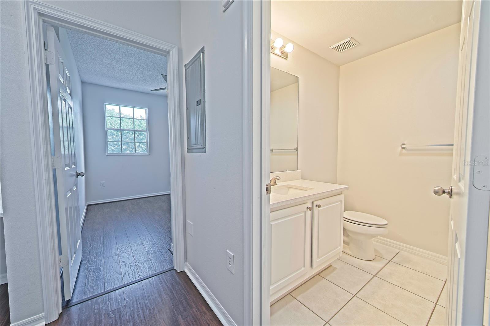 LAS PALMAS OF SARASOTA - Residential Lease