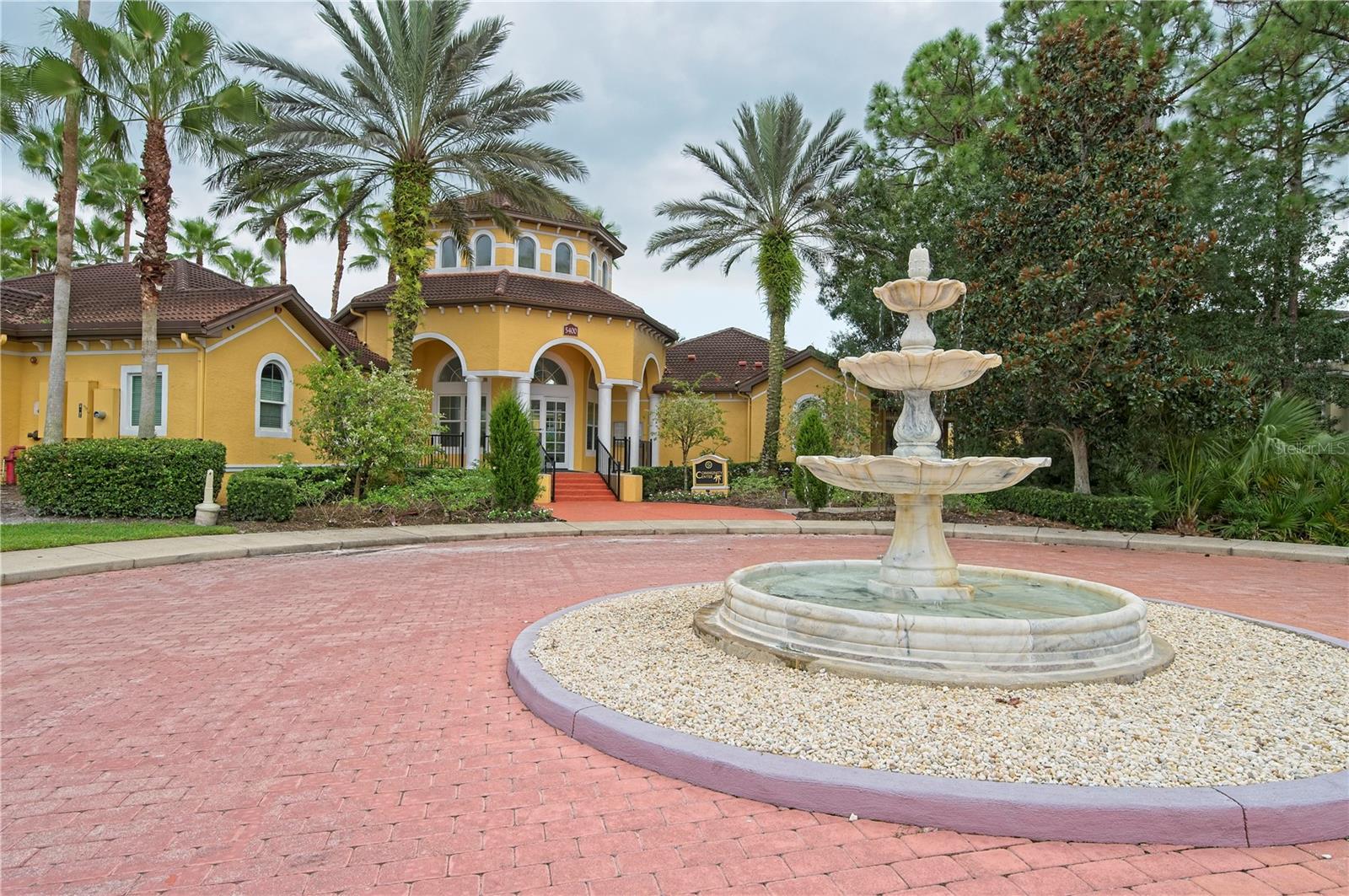 LAS PALMAS OF SARASOTA - Residential Lease