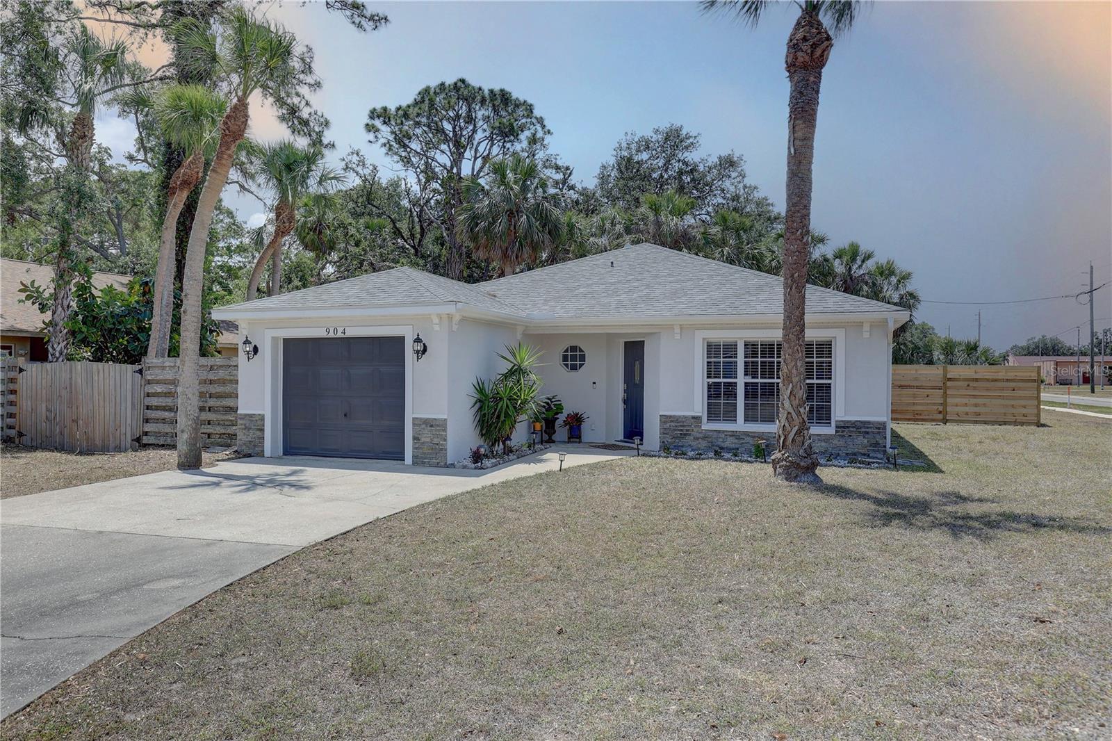 904 WINTER GARDEN DRIVE