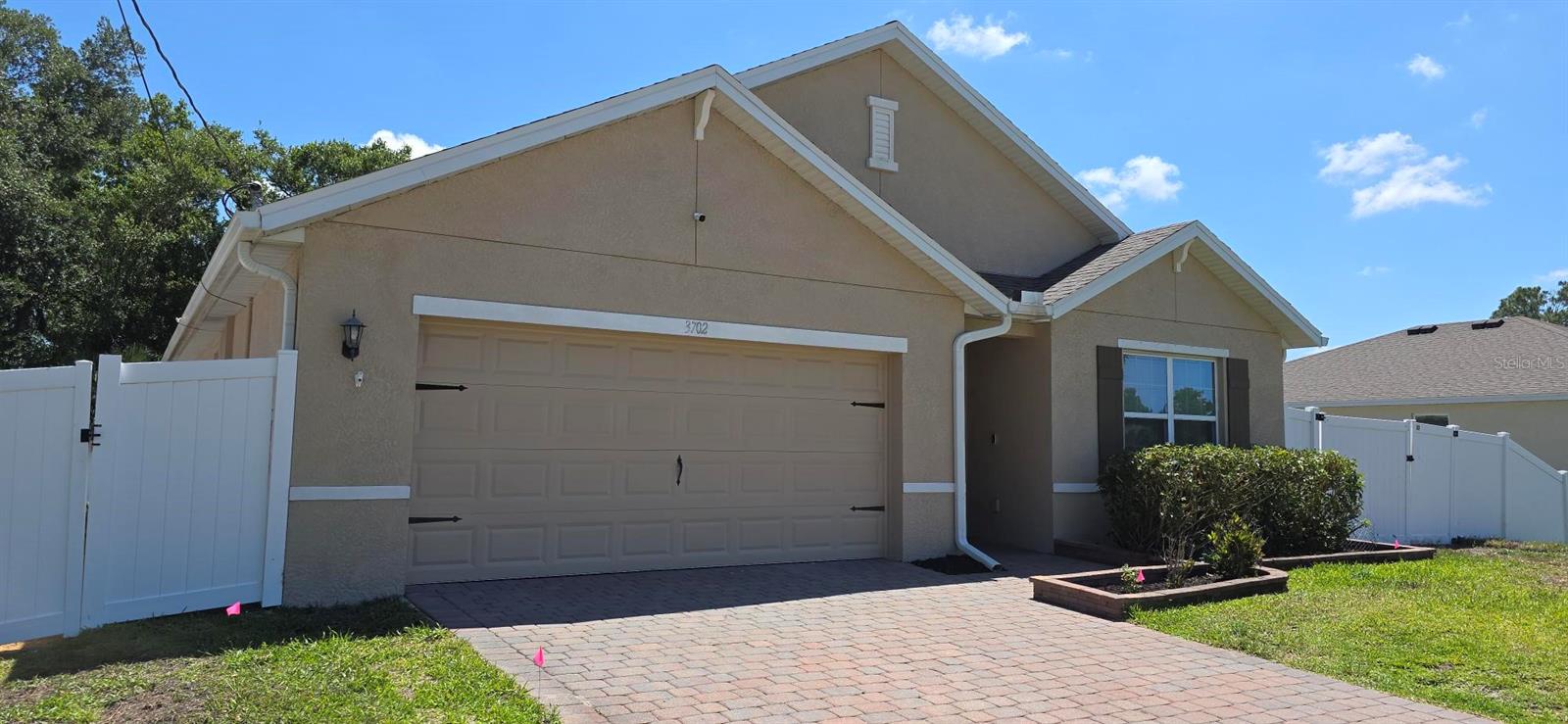 3702 LOOKOUT LANE