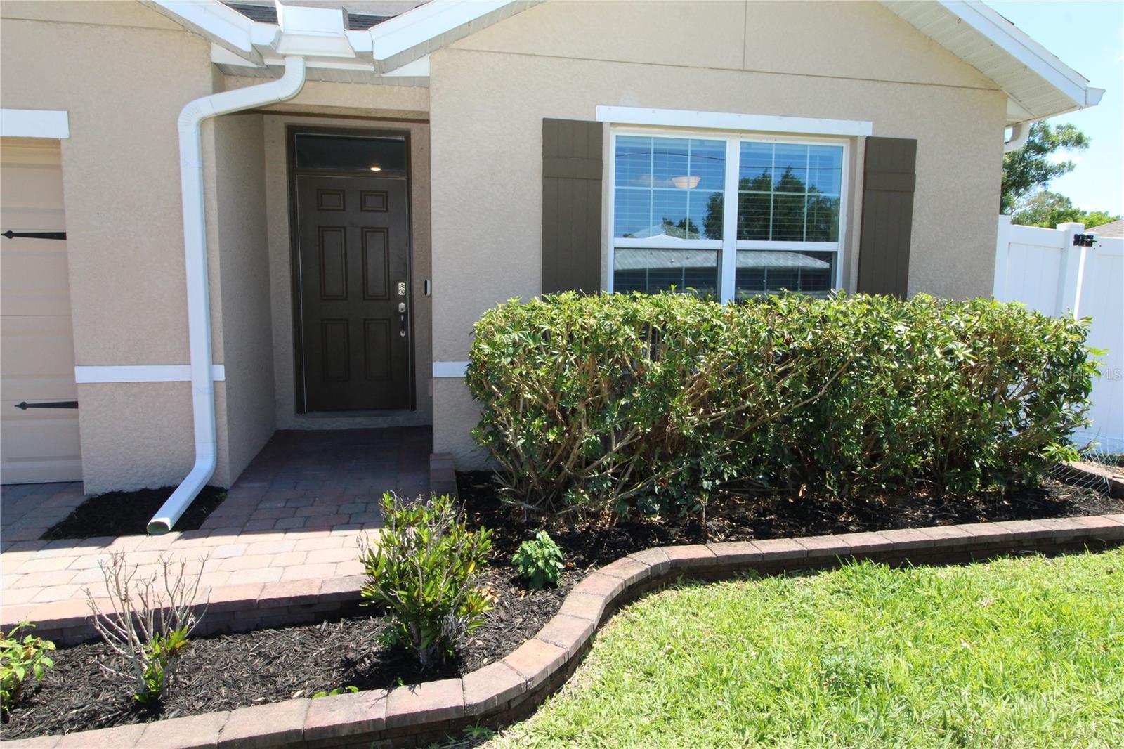 3702 LOOKOUT LANE