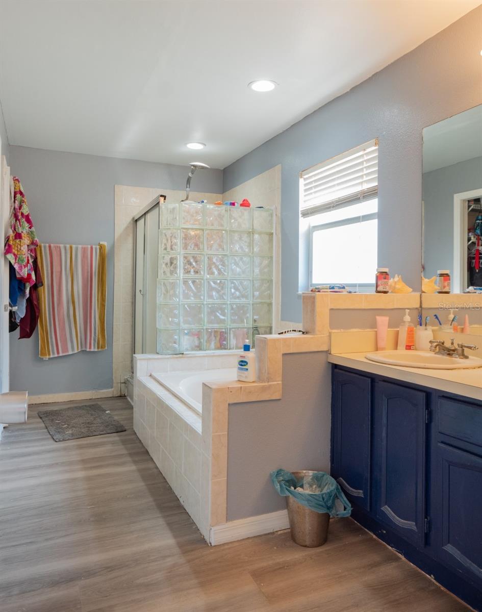 WALDEN LAKE UNIT 30 PH 1 SE - Residential