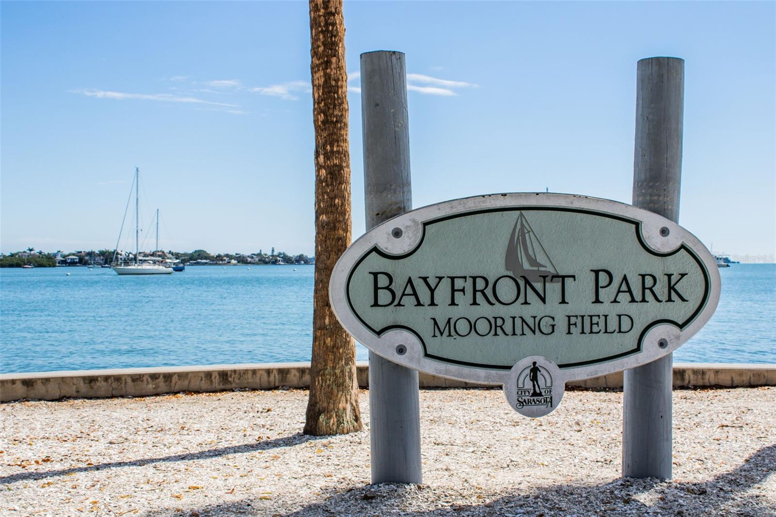 SAPPHIRE SHORES - Residential