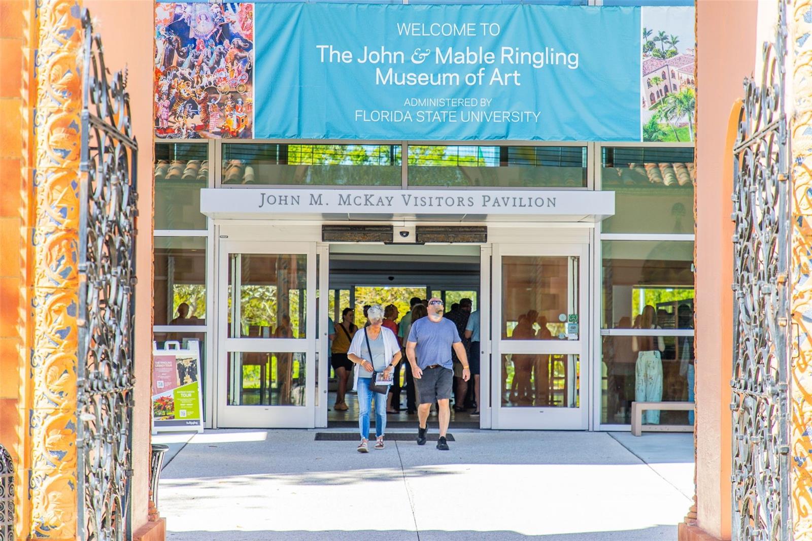 SAPPHIRE SHORES - Residential