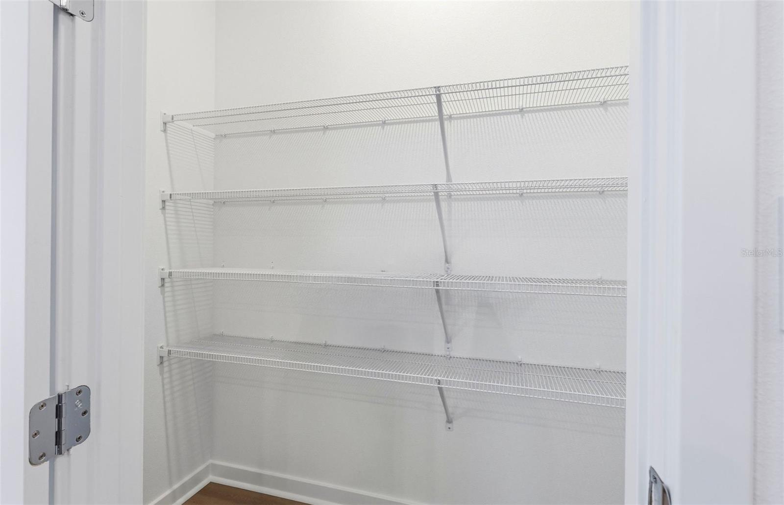 8156 SW 44TH COURT ROAD