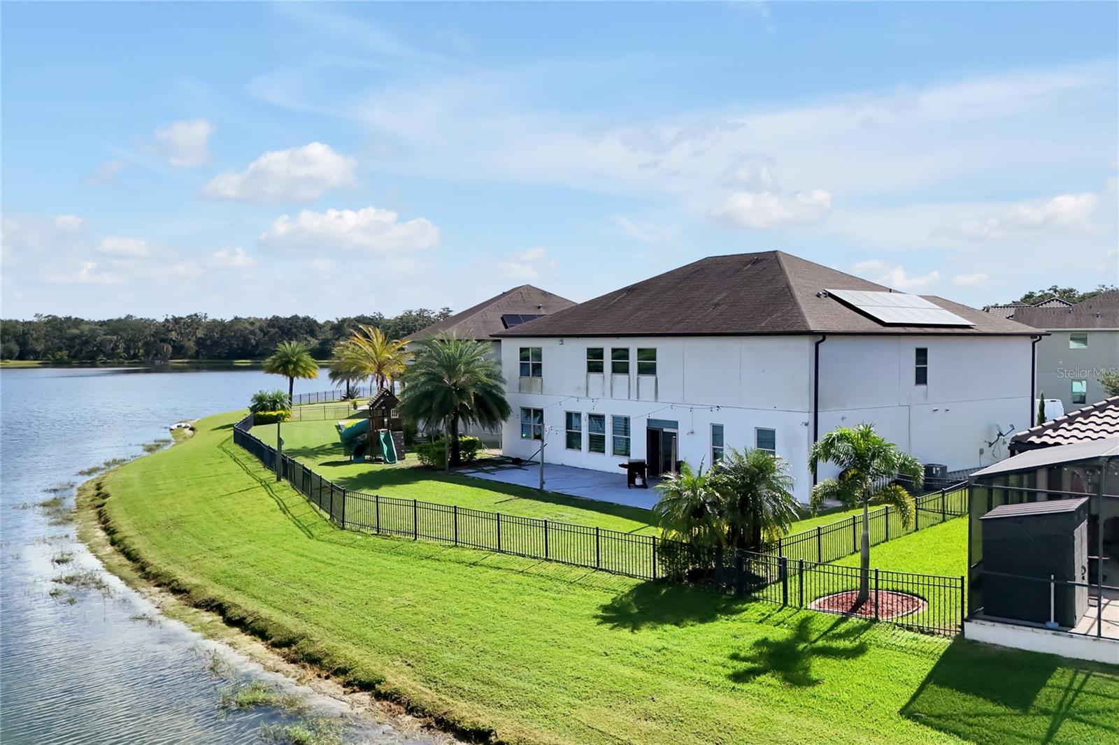 LAKE PRESERVE PH 2 - Residential