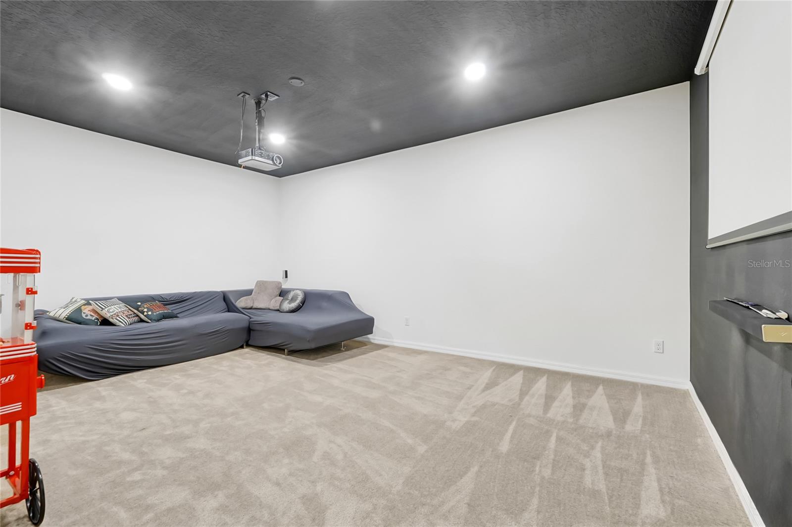 LAKE PRESERVE PH 2 - Residential