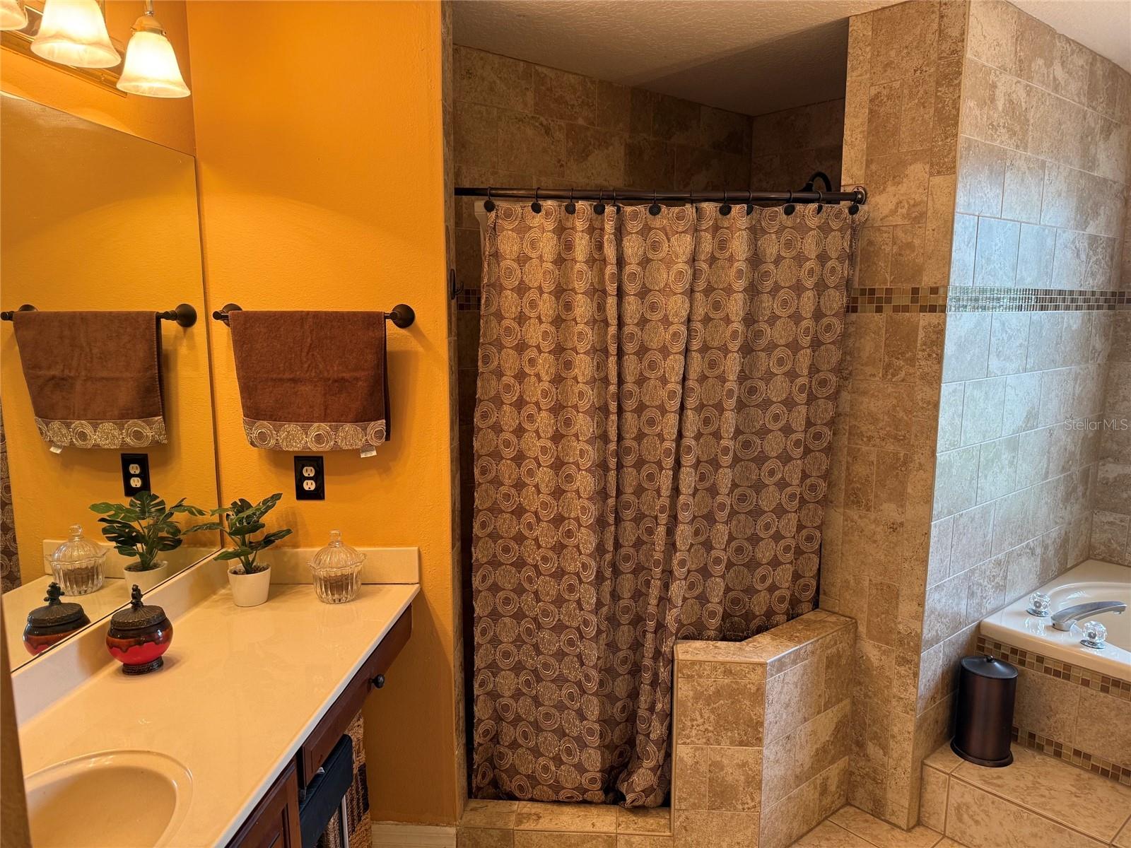 WEKIVA ESTATES RUN - Residential