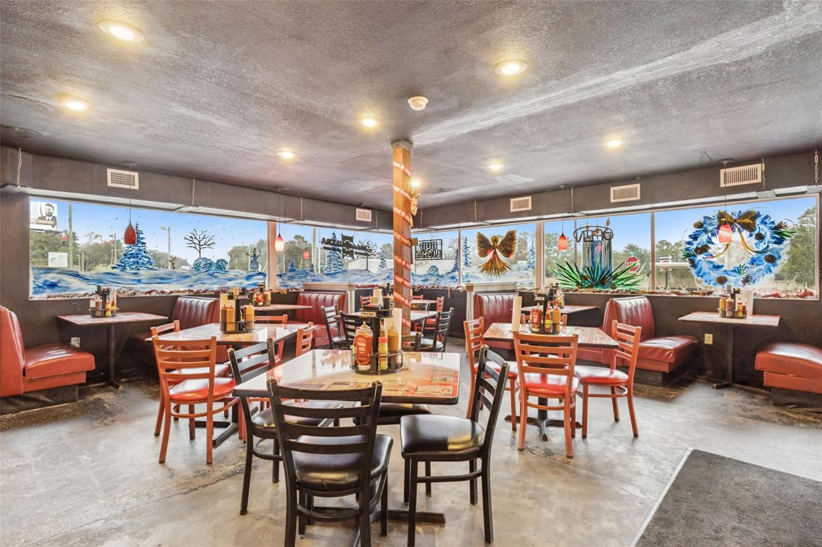 FRUITLAND PARK CASA LOMA - Commercial Sale