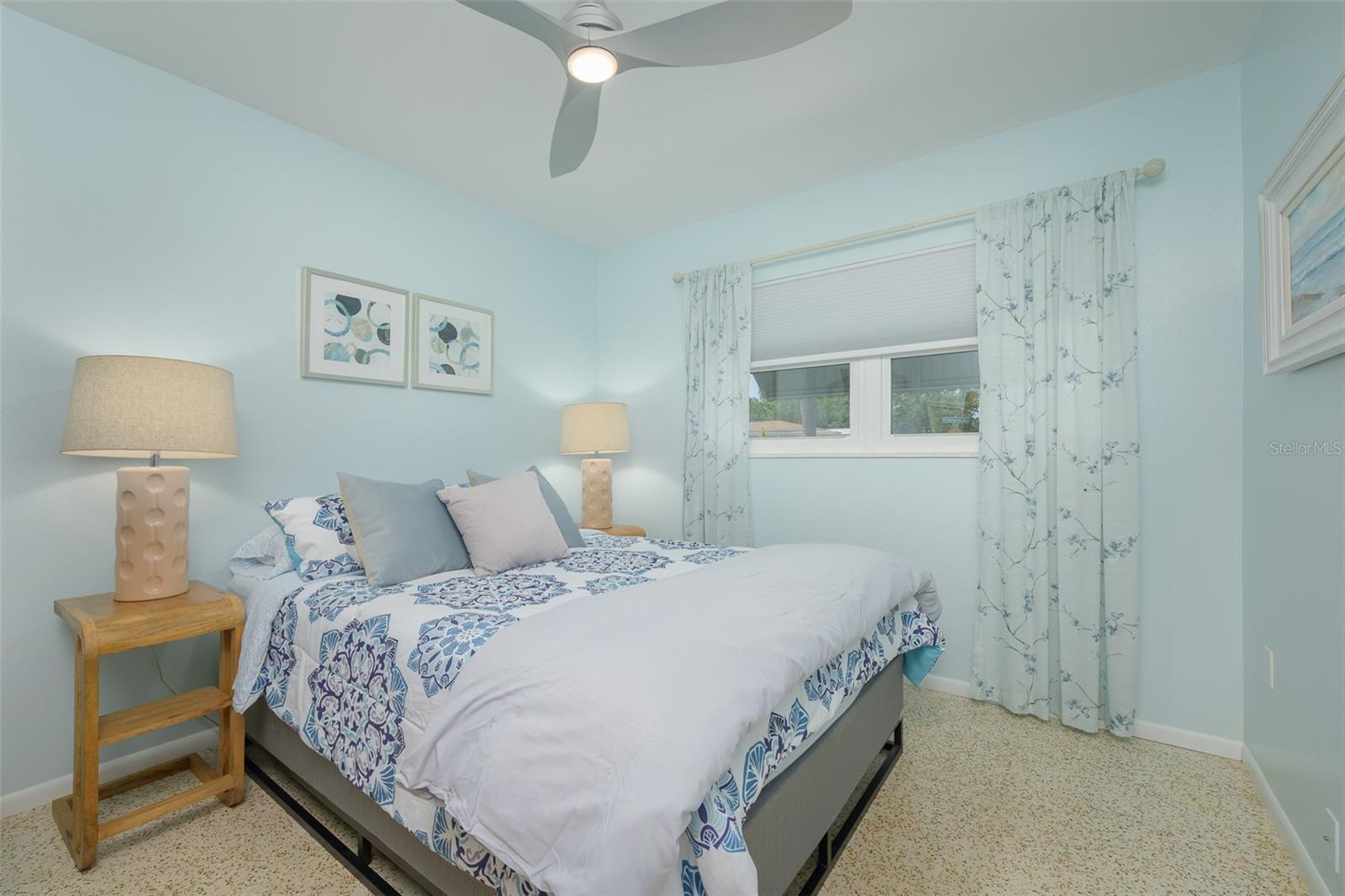 SOUTH GATE RIDGE 02 - Residential Lease
