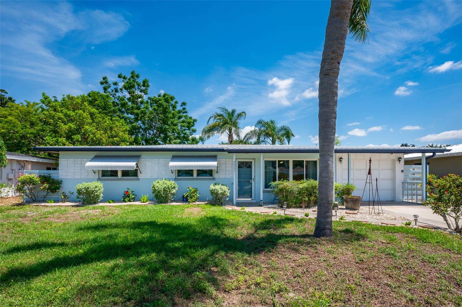 SOUTH GATE RIDGE 02 - Residential Lease
