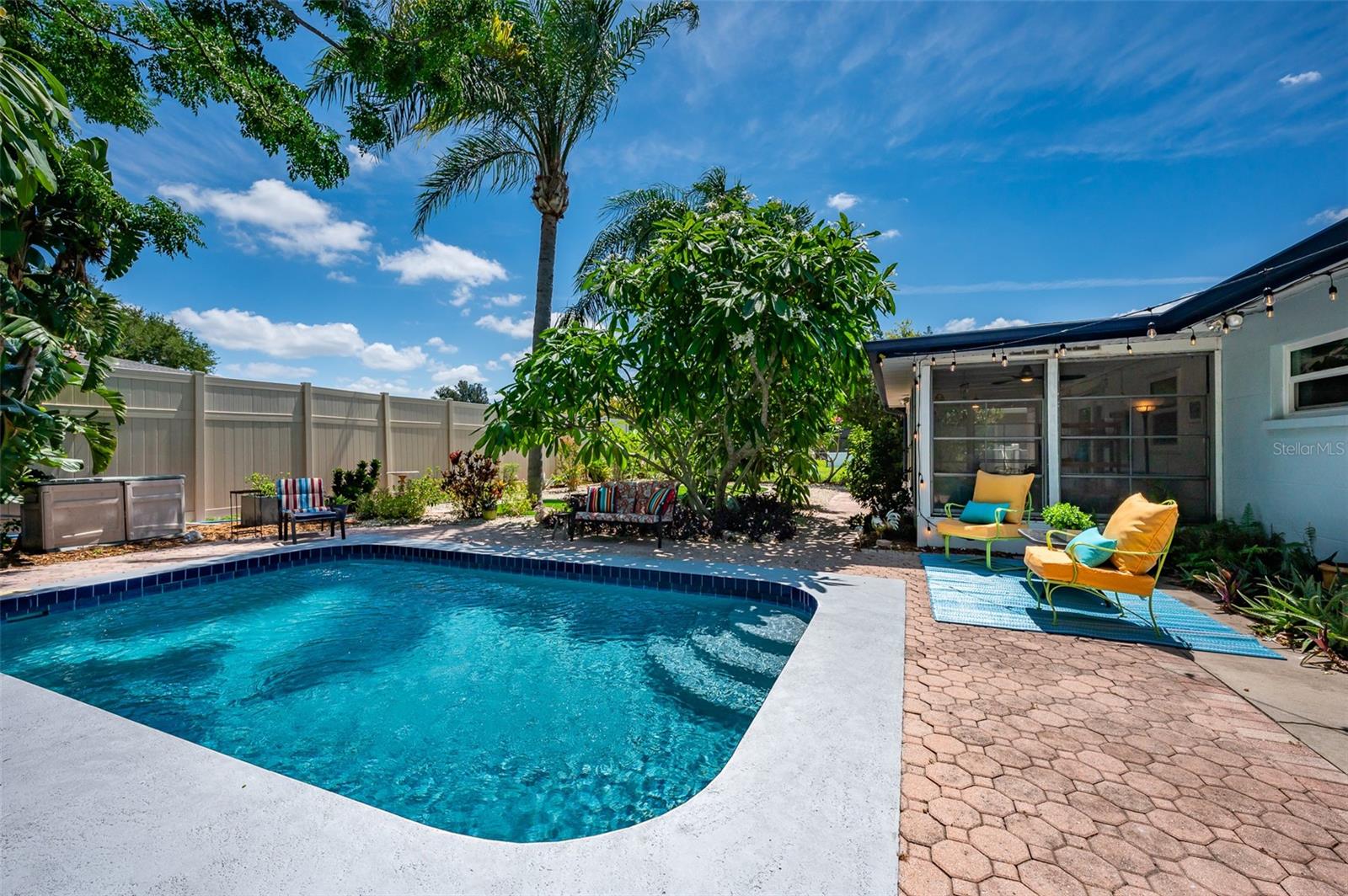 SOUTH GATE RIDGE 02 - Residential Lease