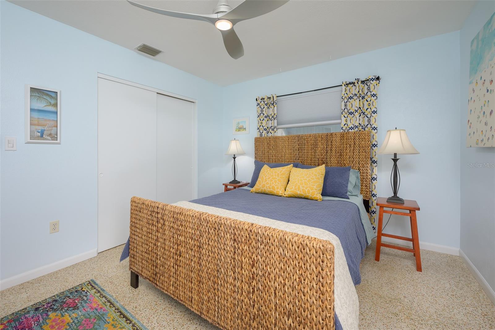 SOUTH GATE RIDGE 02 - Residential Lease