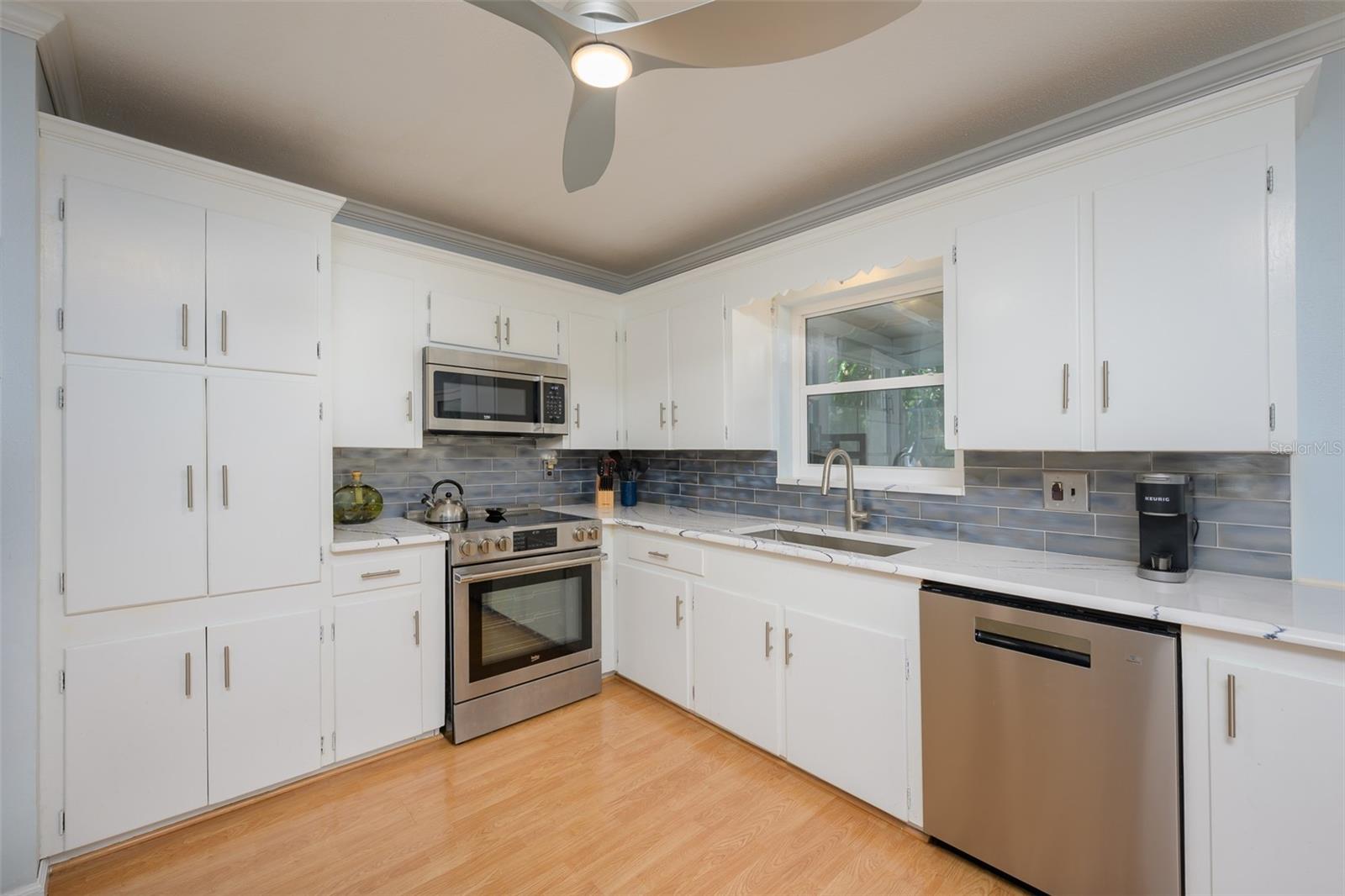 SOUTH GATE RIDGE 02 - Residential Lease
