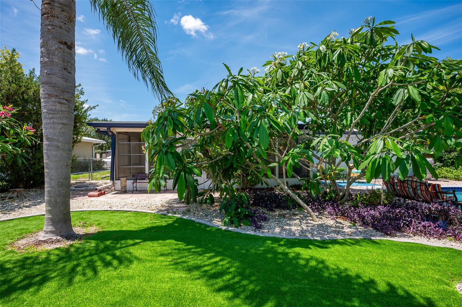 SOUTH GATE RIDGE 02 - Residential Lease