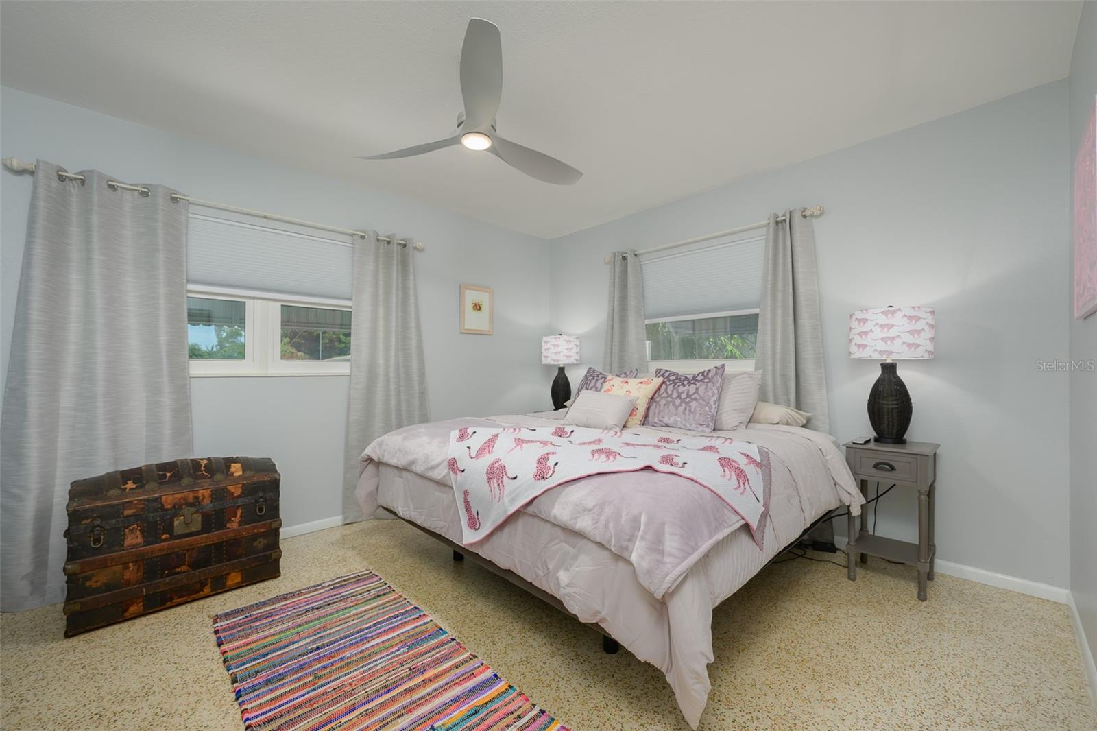 SOUTH GATE RIDGE 02 - Residential Lease