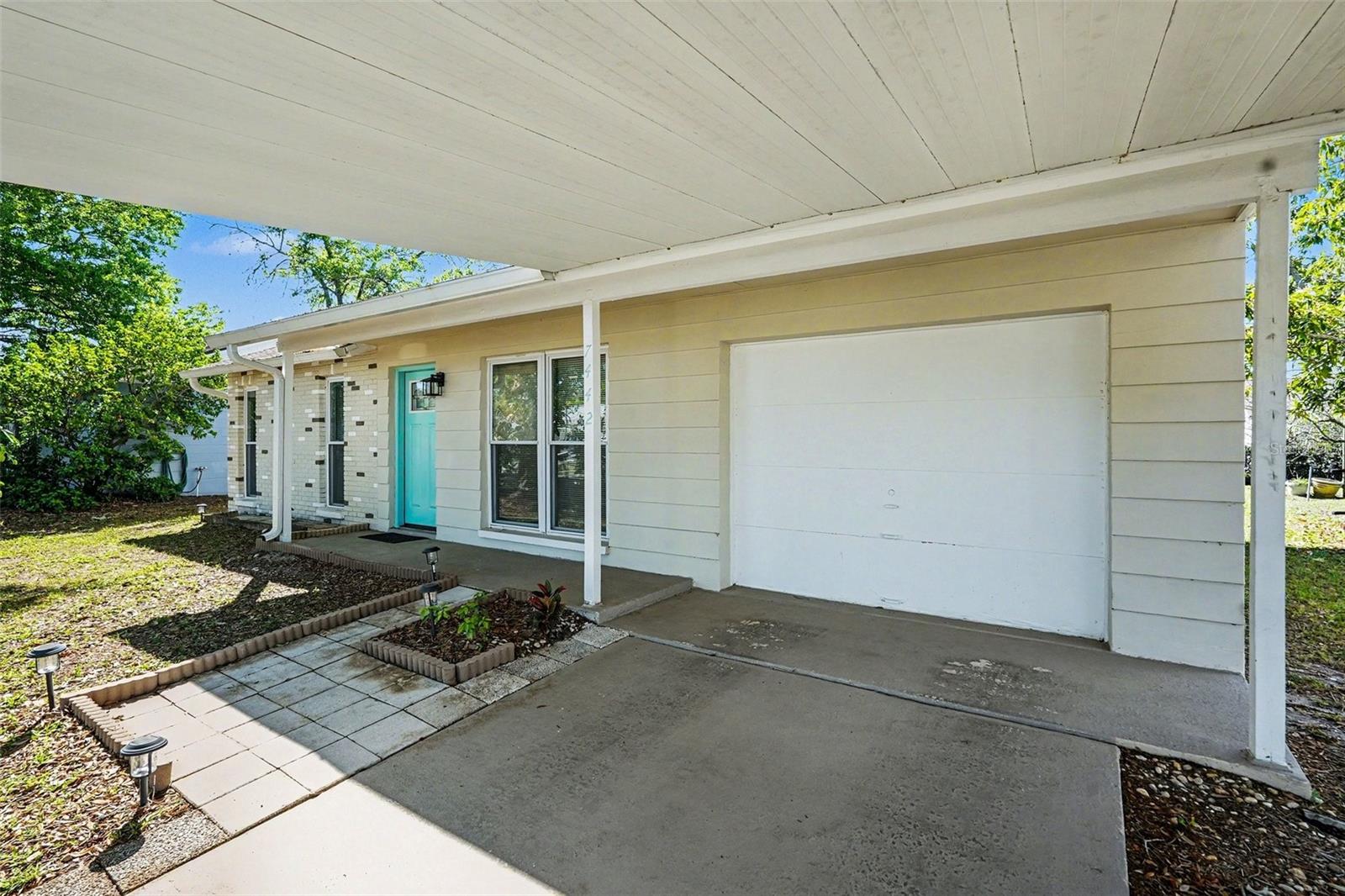 SEVEN SPGS HOMES - Residential