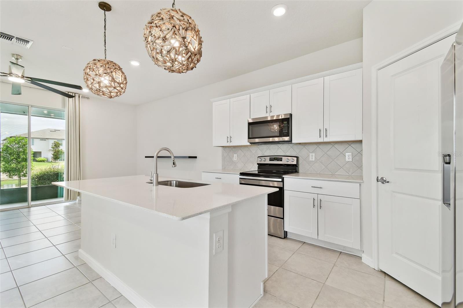 2885 DEER PINE TRAIL