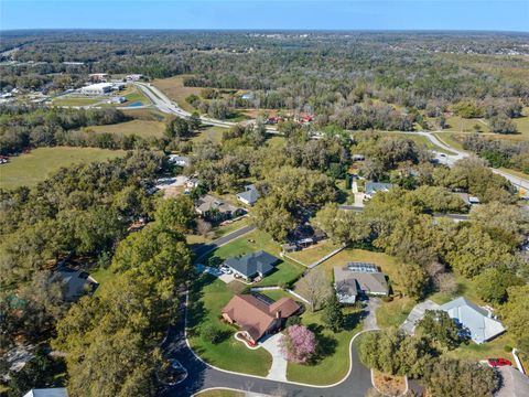 A home in LAKELAND