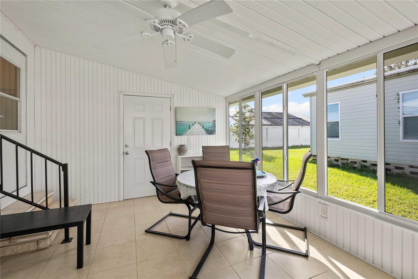 OAKS ROYAL - Residential