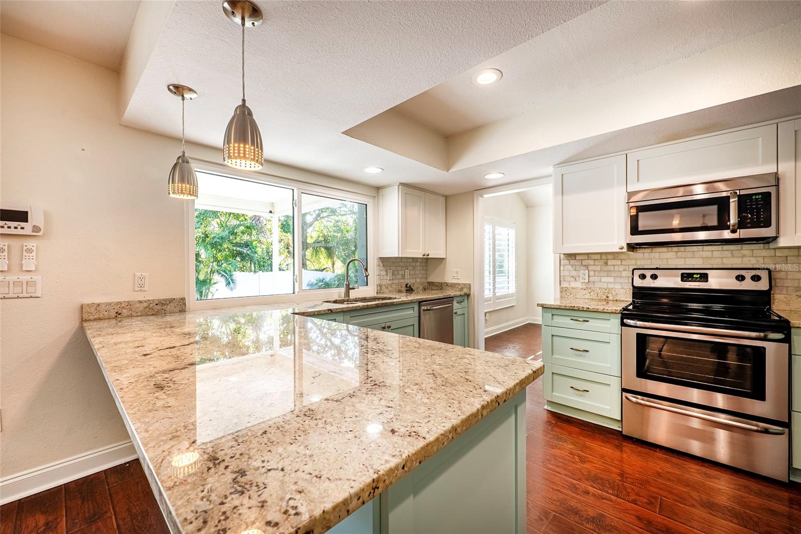 BRAE-MOOR ESTATES - Residential