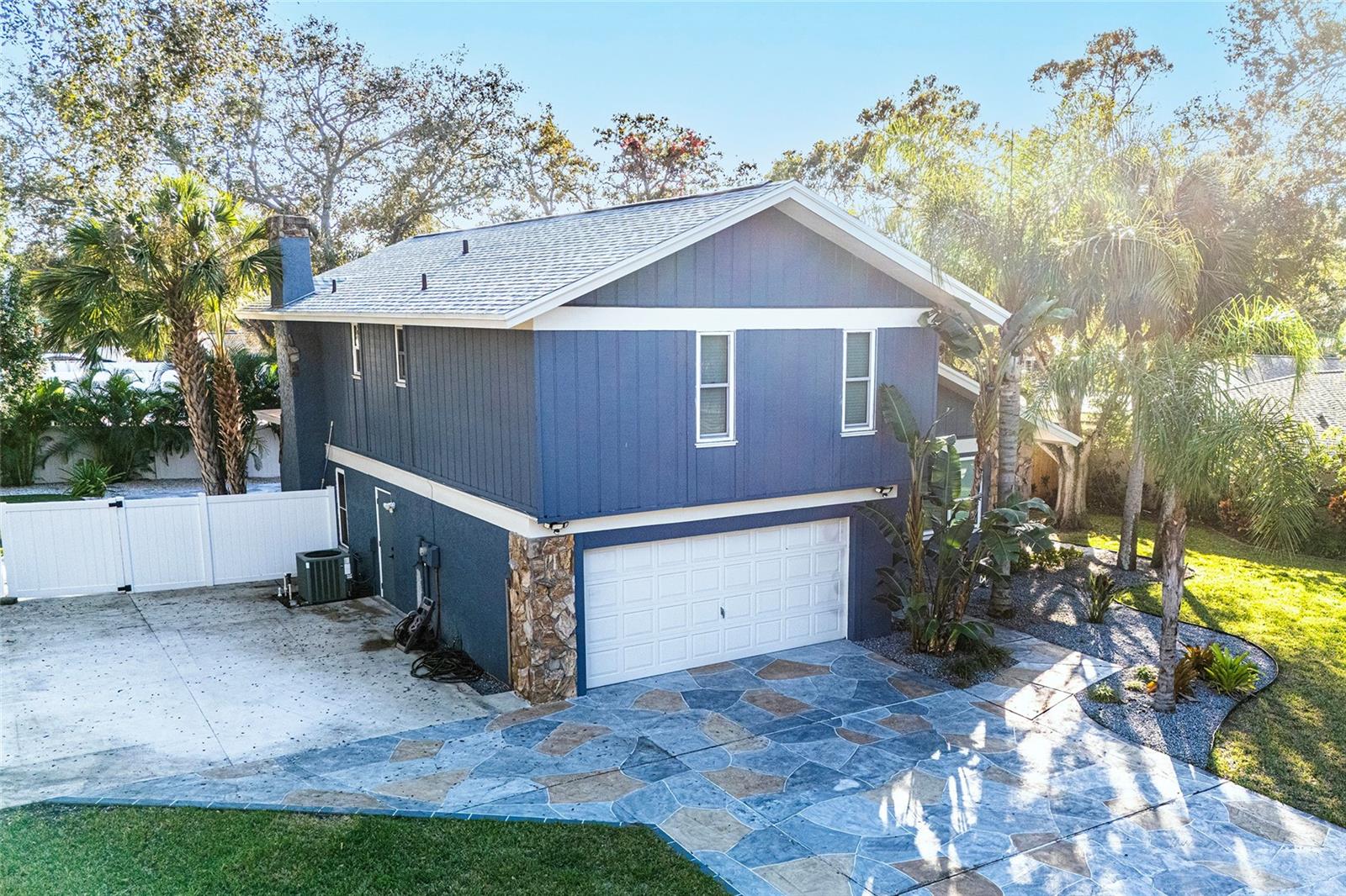 BRAE-MOOR ESTATES - Residential