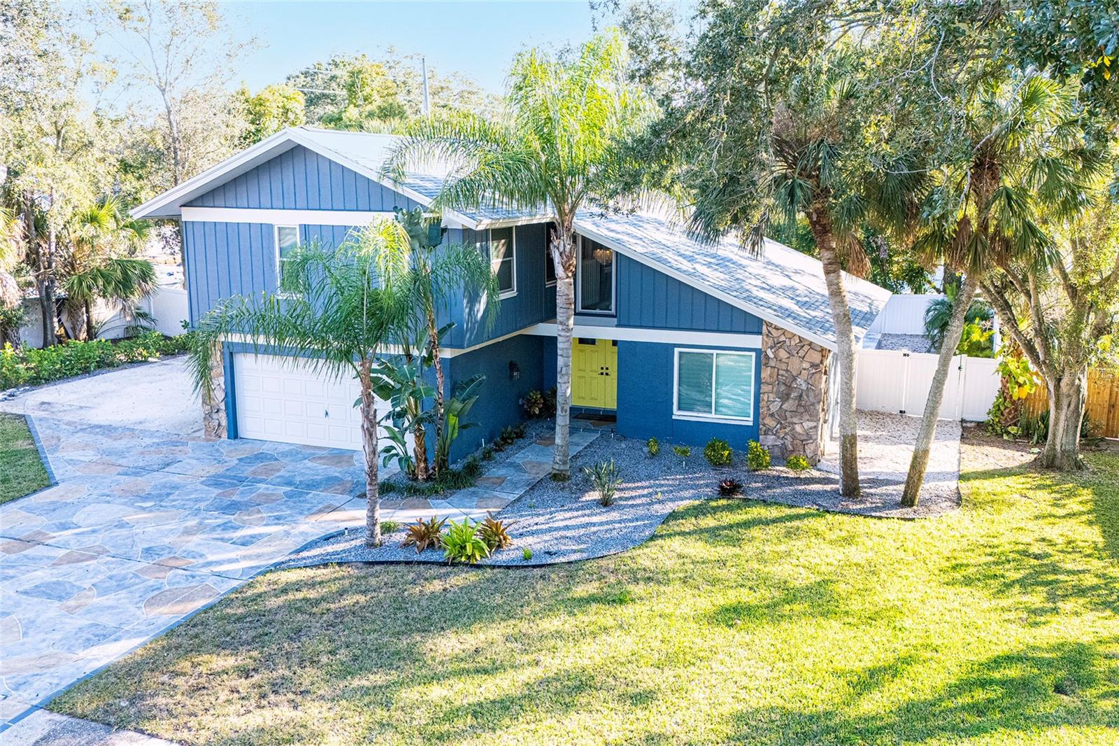 BRAE-MOOR ESTATES - Residential