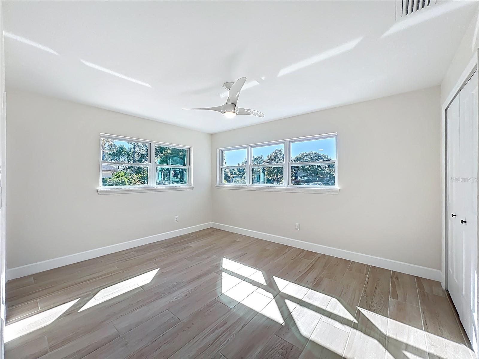 LENORE ADD - Residential