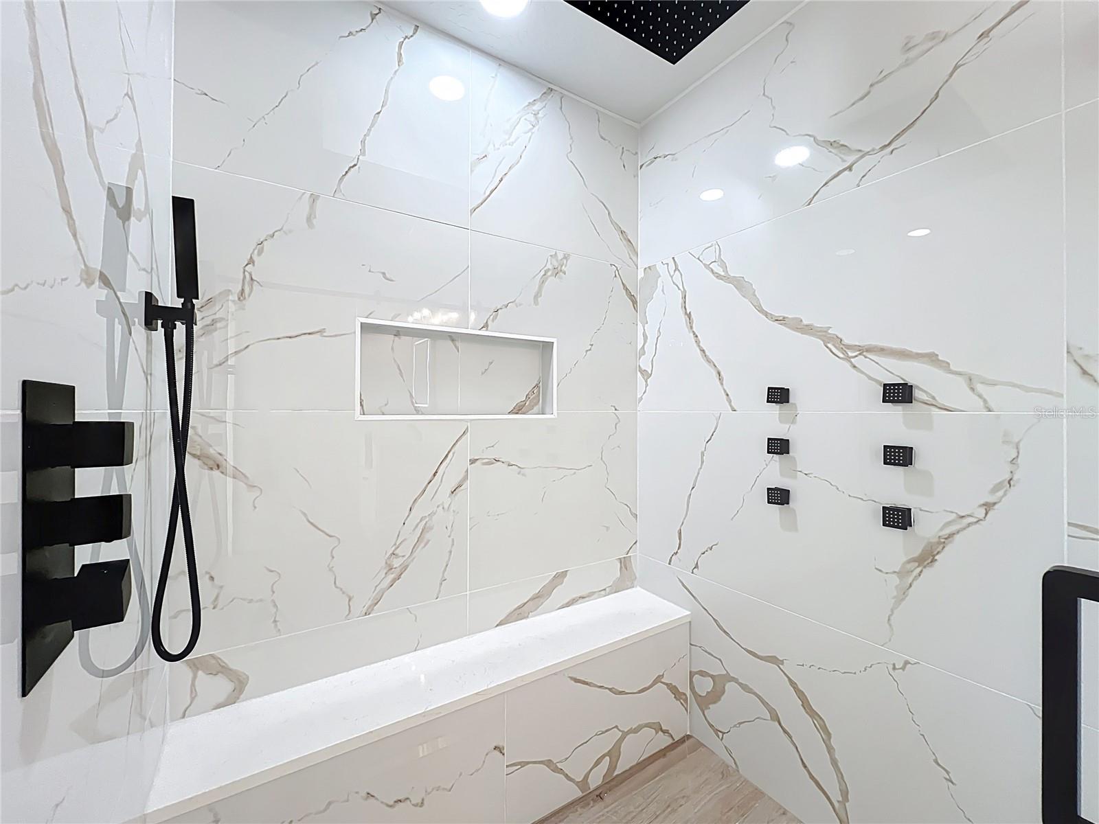 LENORE ADD - Residential