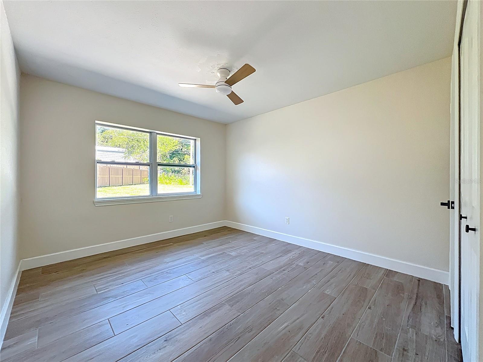 LENORE ADD - Residential