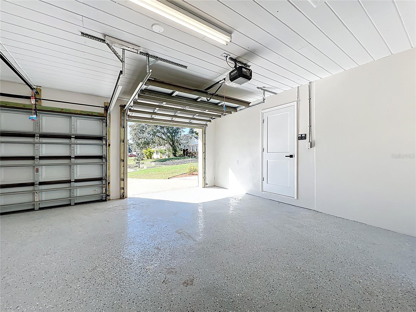 LENORE ADD - Residential