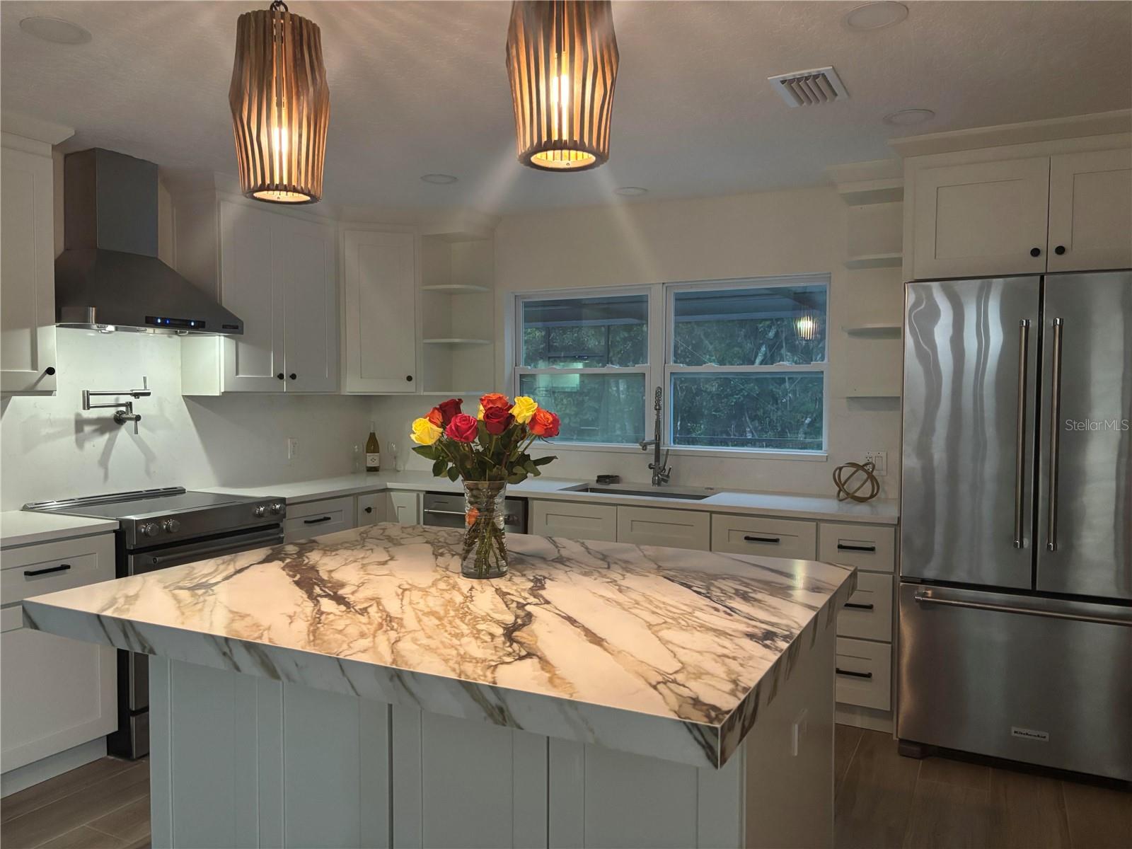 LENORE ADD - Residential