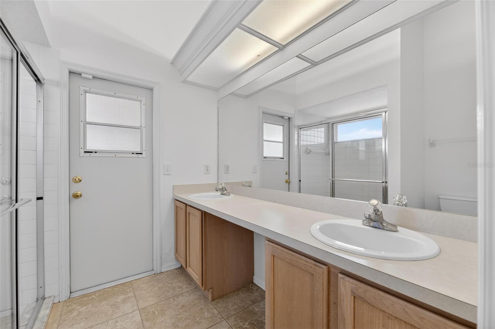 BLOOMINGDALE EAST - Residential