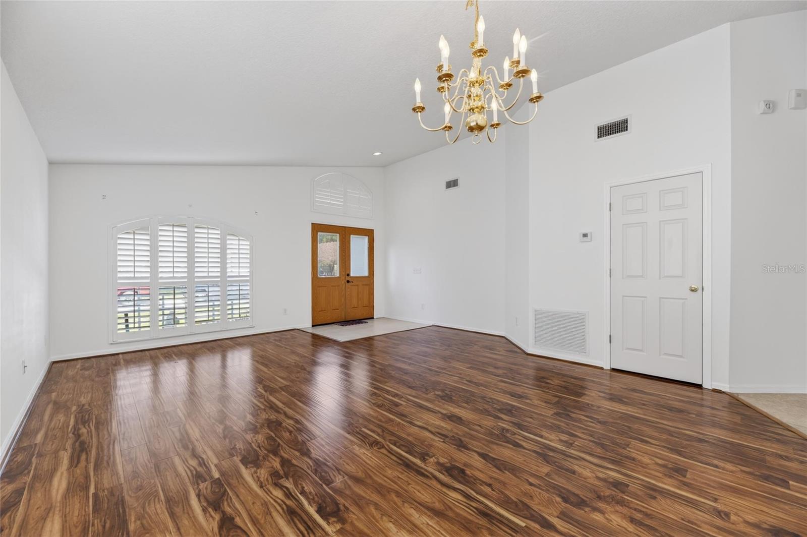 BLOOMINGDALE EAST - Residential