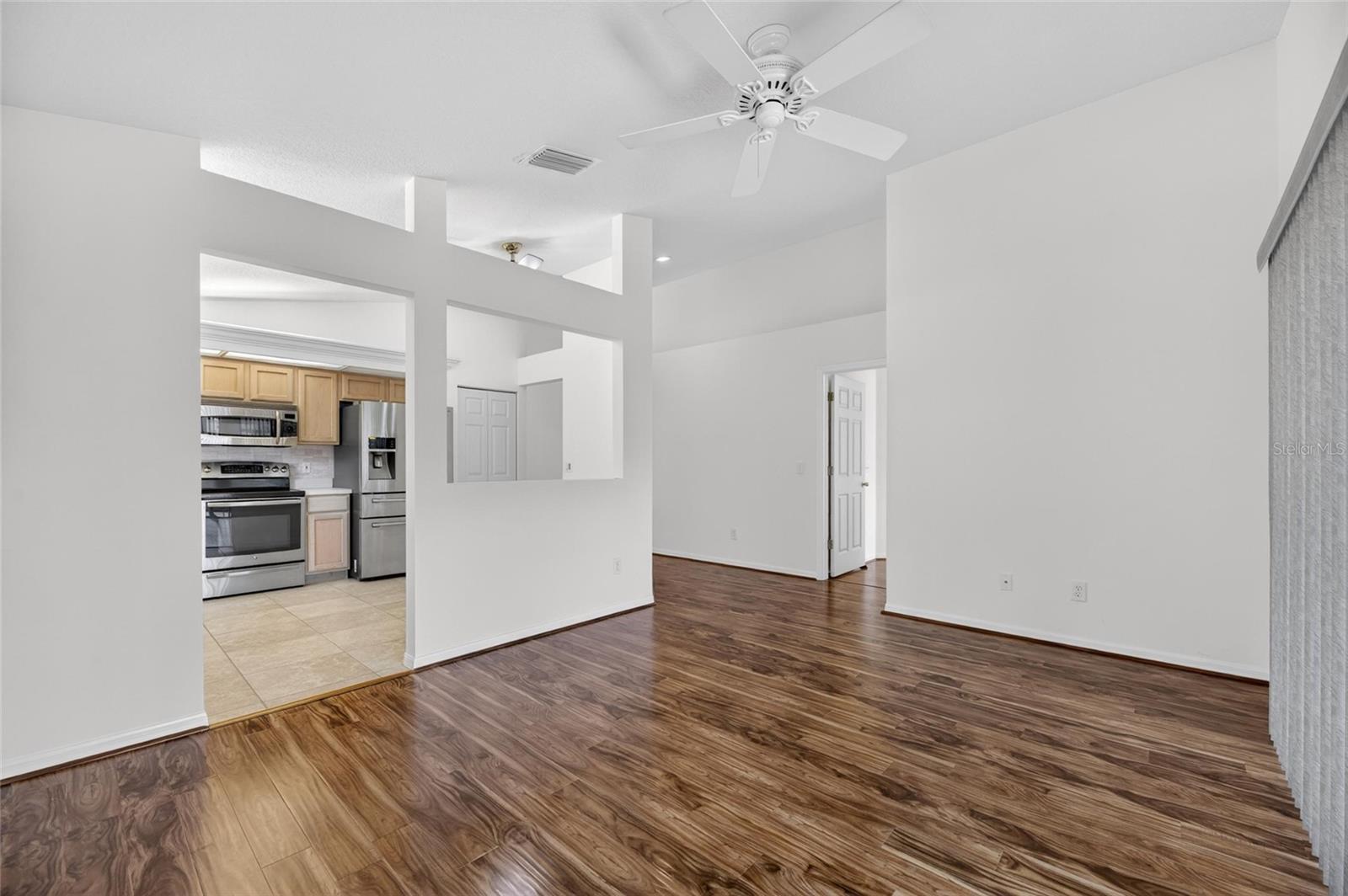 BLOOMINGDALE EAST - Residential