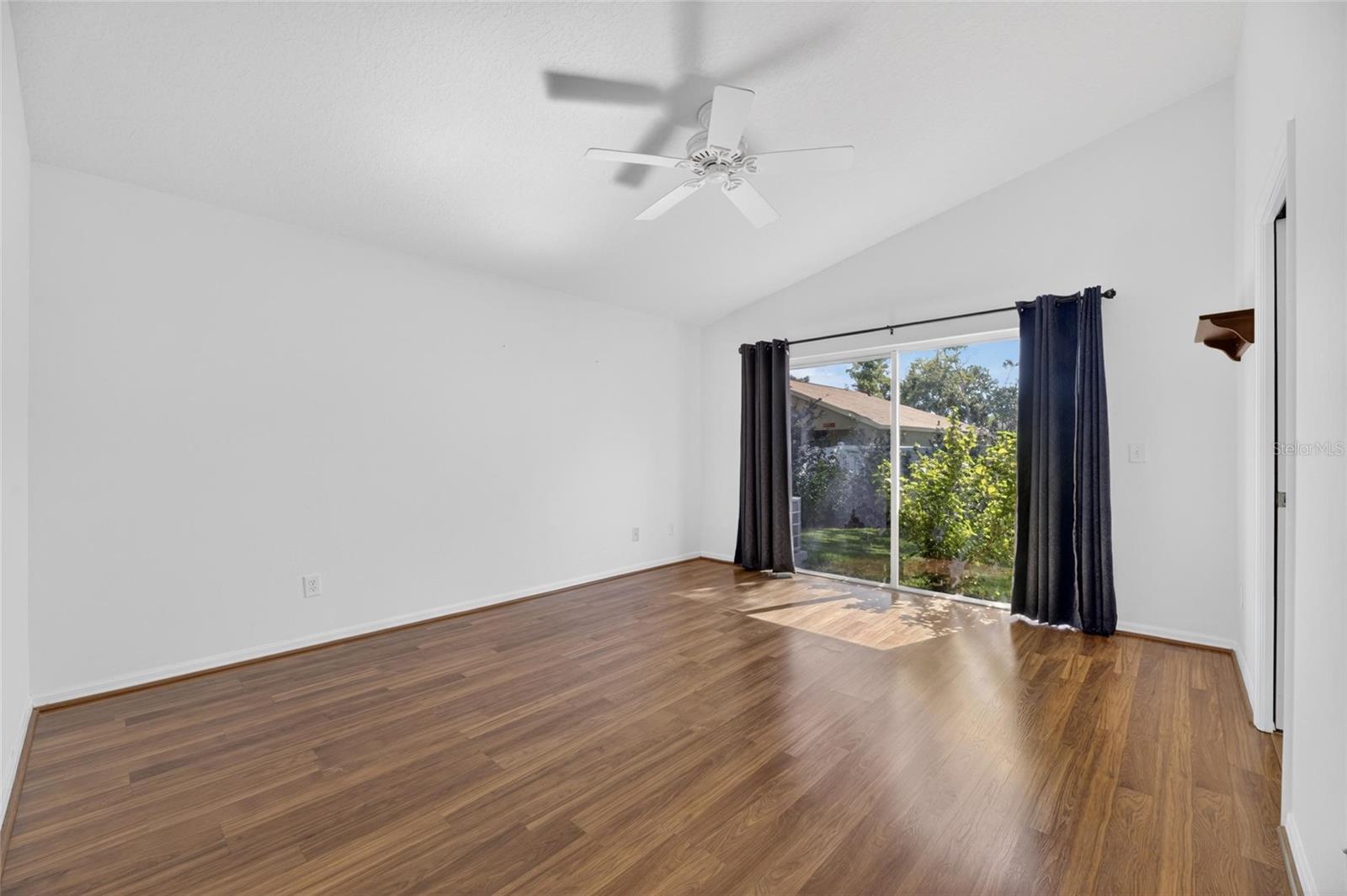 BLOOMINGDALE EAST - Residential