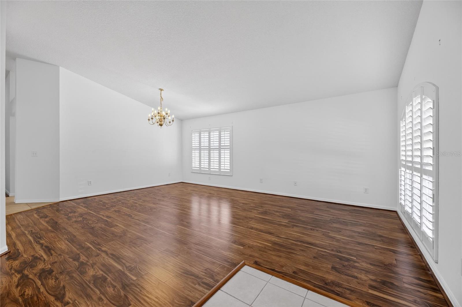 BLOOMINGDALE EAST - Residential